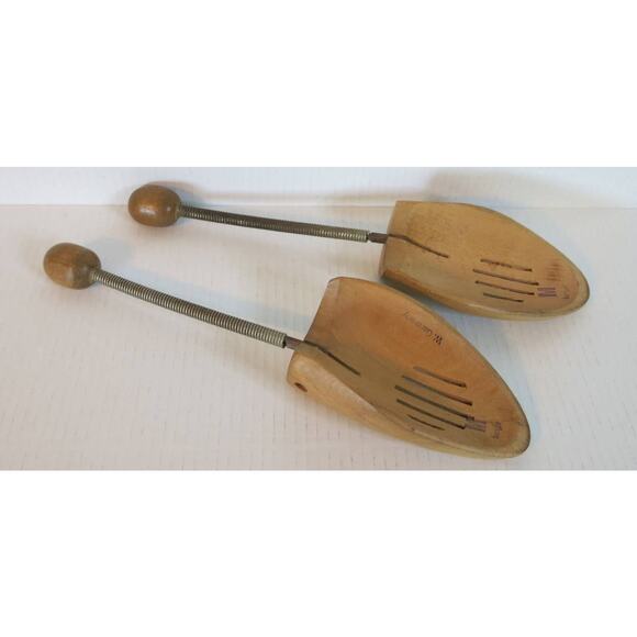 VINTAGE Shoe Trees Stretcher Pair Men's Wood Metal Size Large West Germany - Picture 2 of 13
